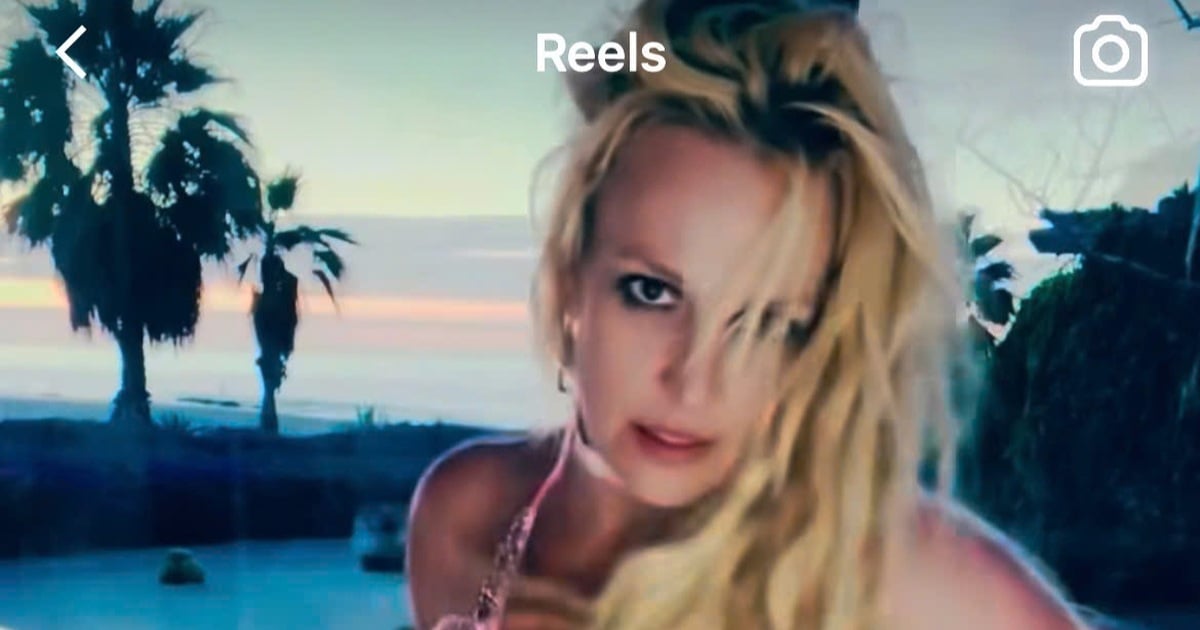 Britney Spears publishes a strange dance video and behaves inappropriately in public places