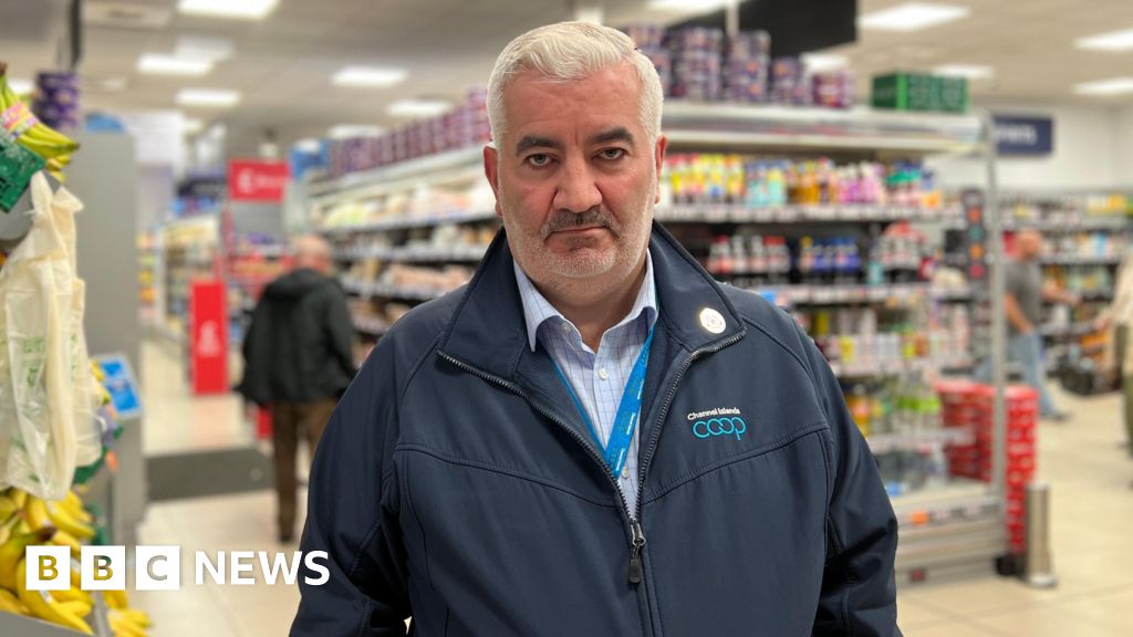 Coop Chief Calls for Governments to Work Together