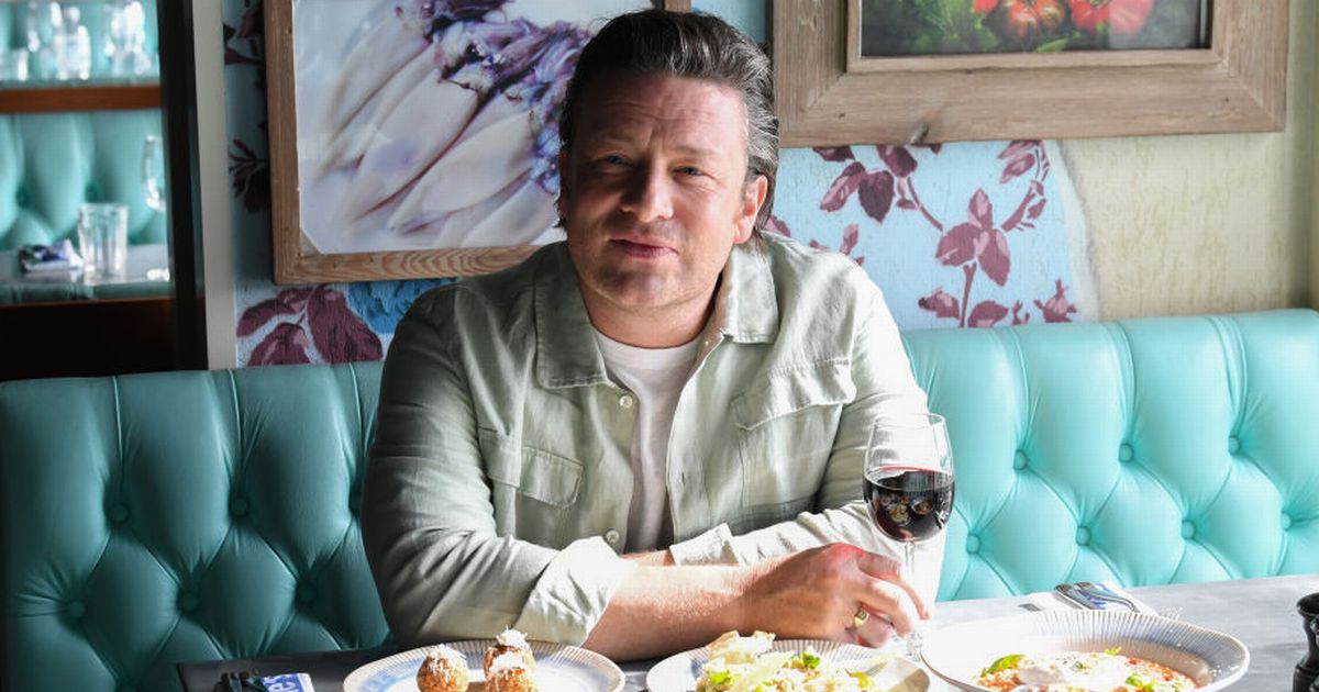 Jamie Oliver’s Sausage and Mash Pie Recipe is The Ultimate Comfort Food