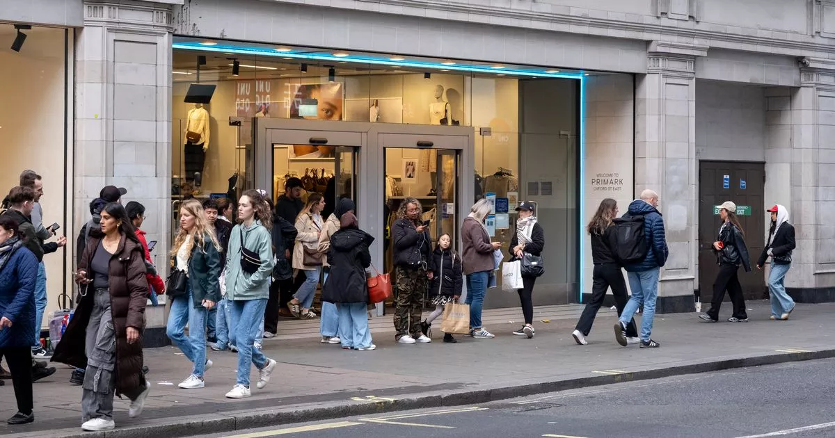 Primark’s ‘Cute’ £ 7 Summer Sandals Remind Shoppers of ‘Best’ 90s Trend