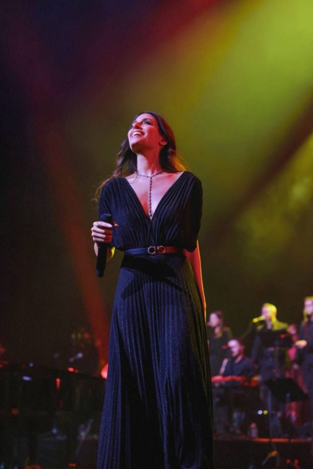 هبة طوجي تطلق الألبوم المباشر HIBA TAWALI LIVE à l’Olympia