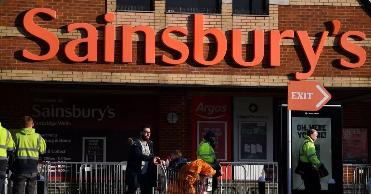 Sainsbury’s shoppers ‘gutted’ after supermarket Axes Popular Dessert From Stoles