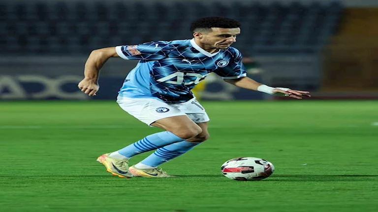 موقف مصفى فتحي من المشاركة مع بيراميدز أمام سيراميكا وصن داونز