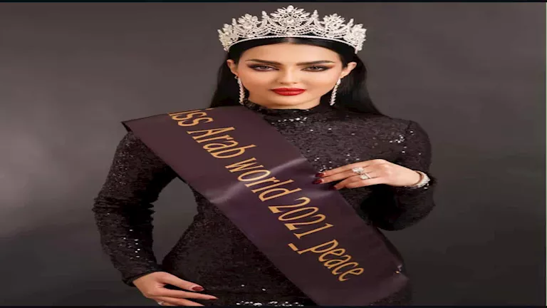 رفضت الظهور بالبكيني .. 20 صورة ومعلومات عن رومي القحطاني عارضة الأزياء