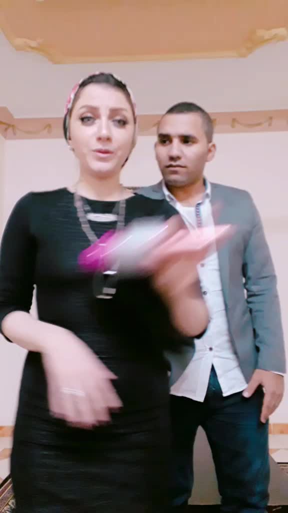 ناديتني العائله الفرفوشه …