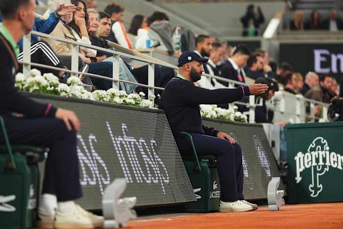 The French Open is Picking HUCHNology. Novak DJOKICOOKIC THINKS THATES THAT A BAD Call