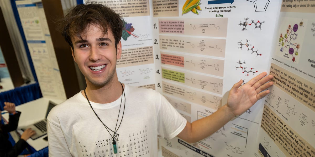 Teen Wins $ 100K for Inventing Cheaper Way to Make Antiviral Drugs
