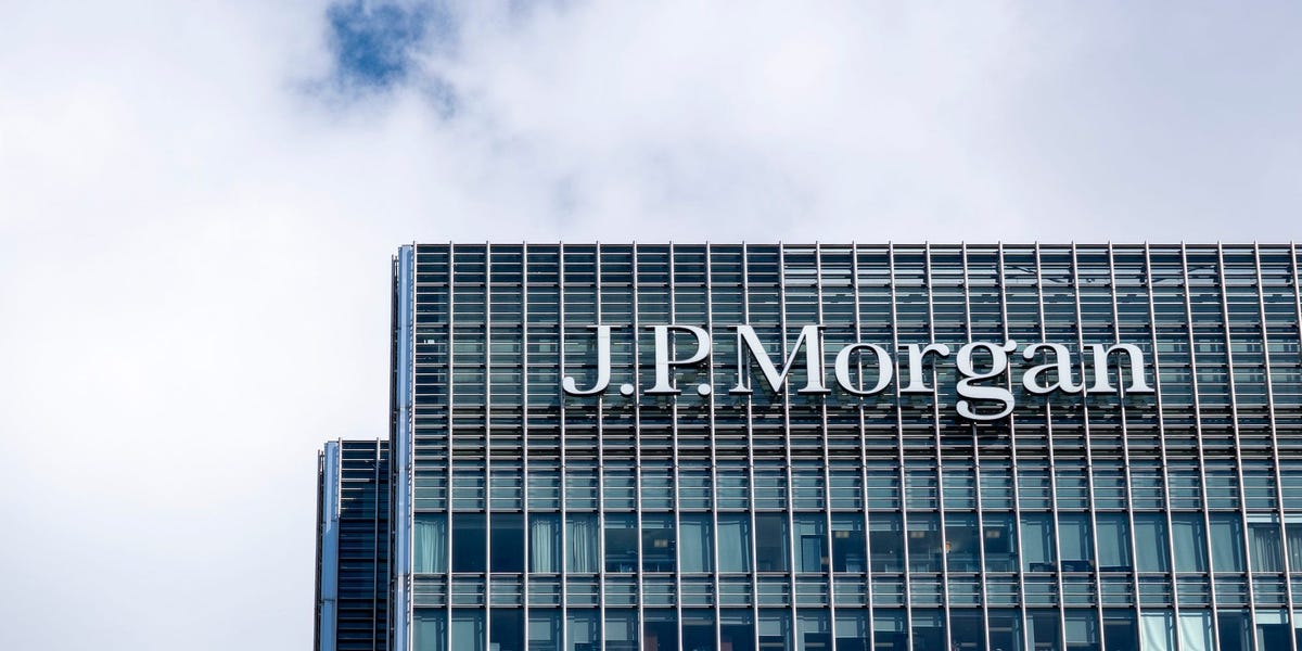 JPMORGAN IS USING AI TO HELP SLOW HIRING