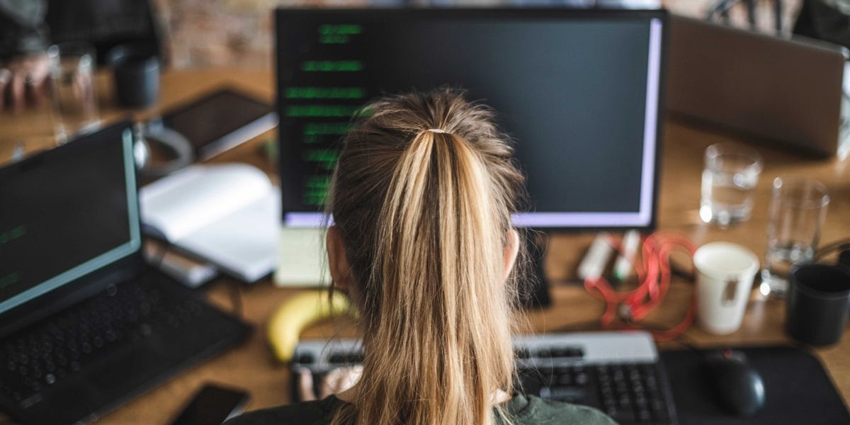 Amazon Exec Says Junior Coders Have the Most To Gain From He