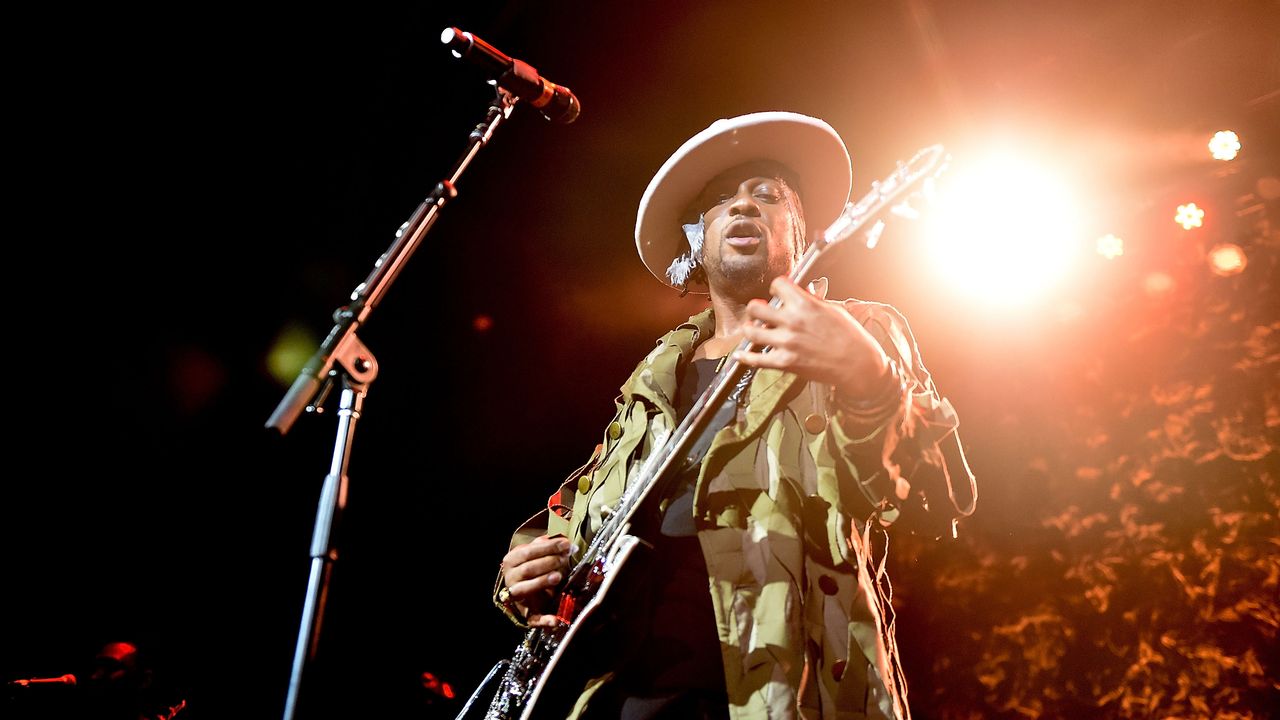 D’Angelo Cancels Headline Roots Picnic Performance to Recover From Surgery