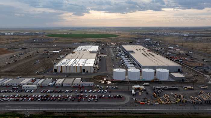 STATES ARE ROLLING OUT RED CARPETS FOR DATA CENTERS. BUT SOME LAWMAKERS ARE PUSING BACK