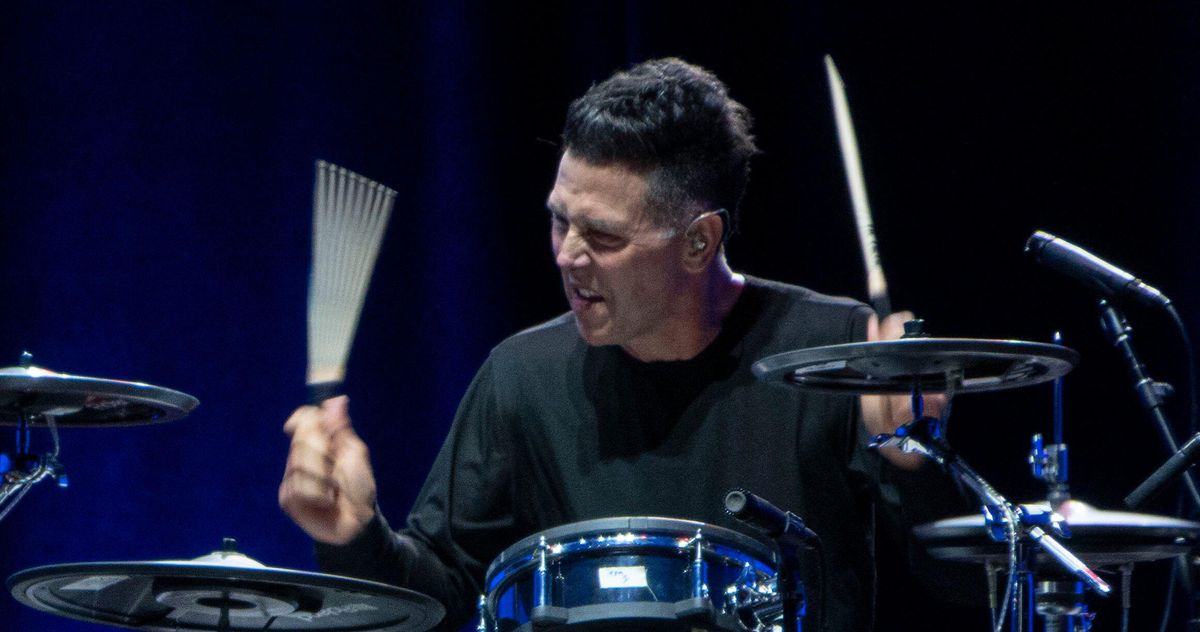 The new drummer apologizes to Zak Starkey and fans