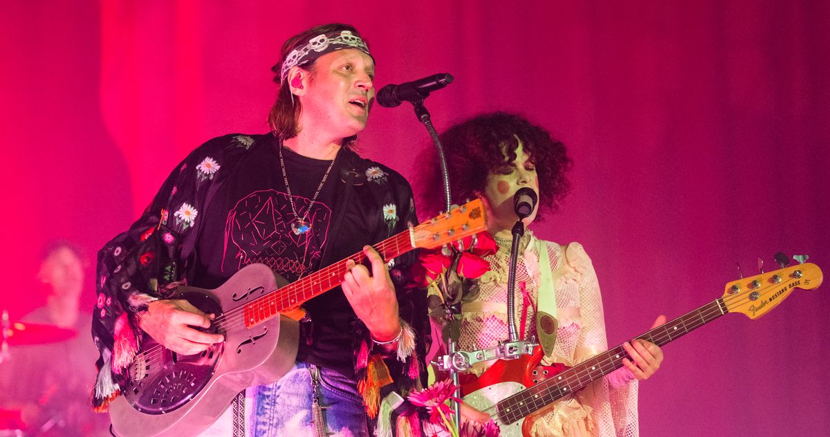 Arcade Fire’s ‘Pink Elephant’ Is A Cowardly Comeback