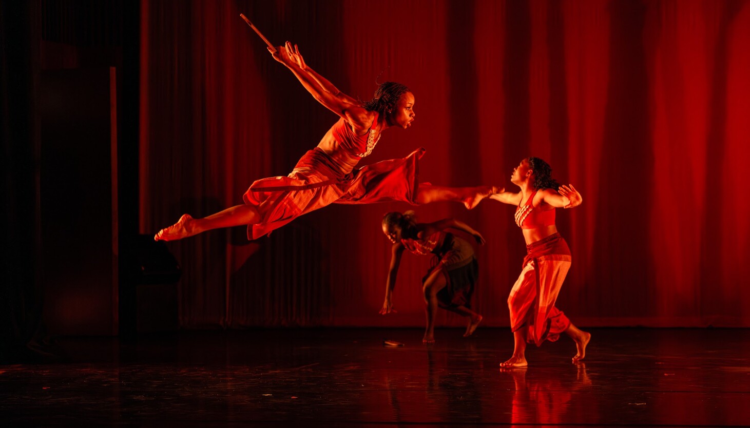 Things to DO IN CHICAGO APRIL 17-23, 2025