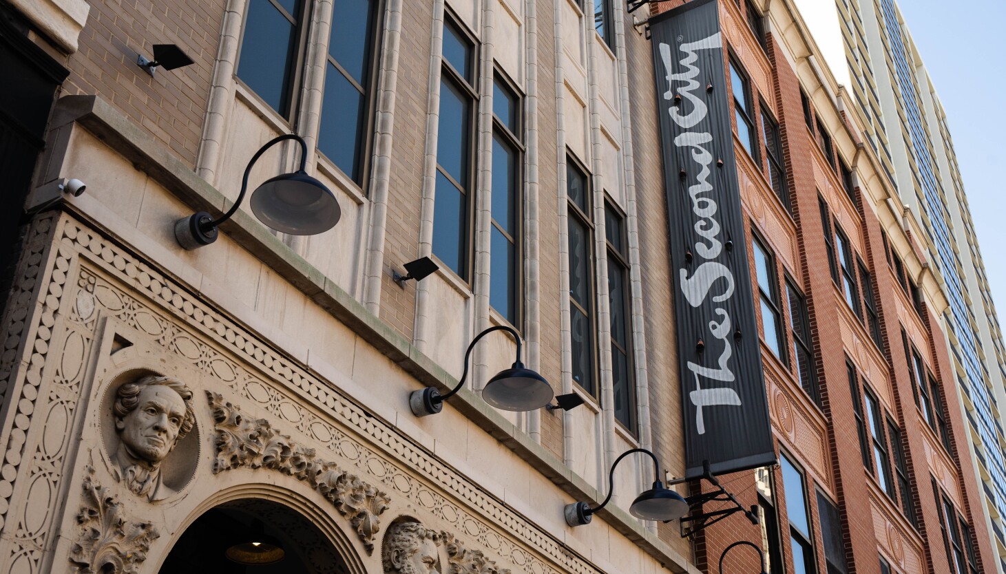 Second City Performers Reach New Union Contract Deal