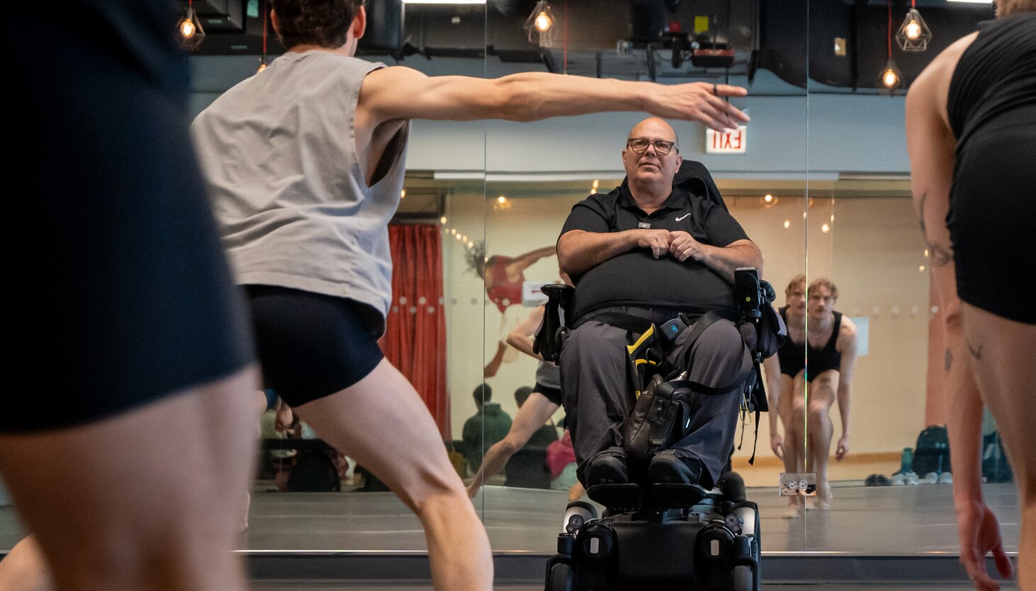 Choreographer Frank Chaves, in his damaged body, creates one more beautiful dance in Chicago