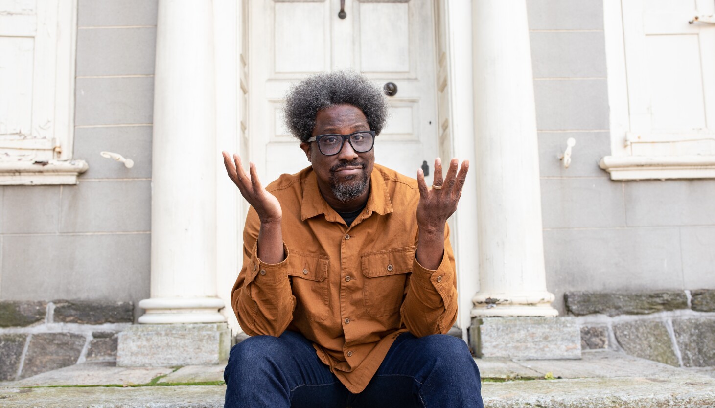 W. Kameau Bell Embraces Dual Role of Comedian and Activist: ‘I Feel Free to Say What I Want’