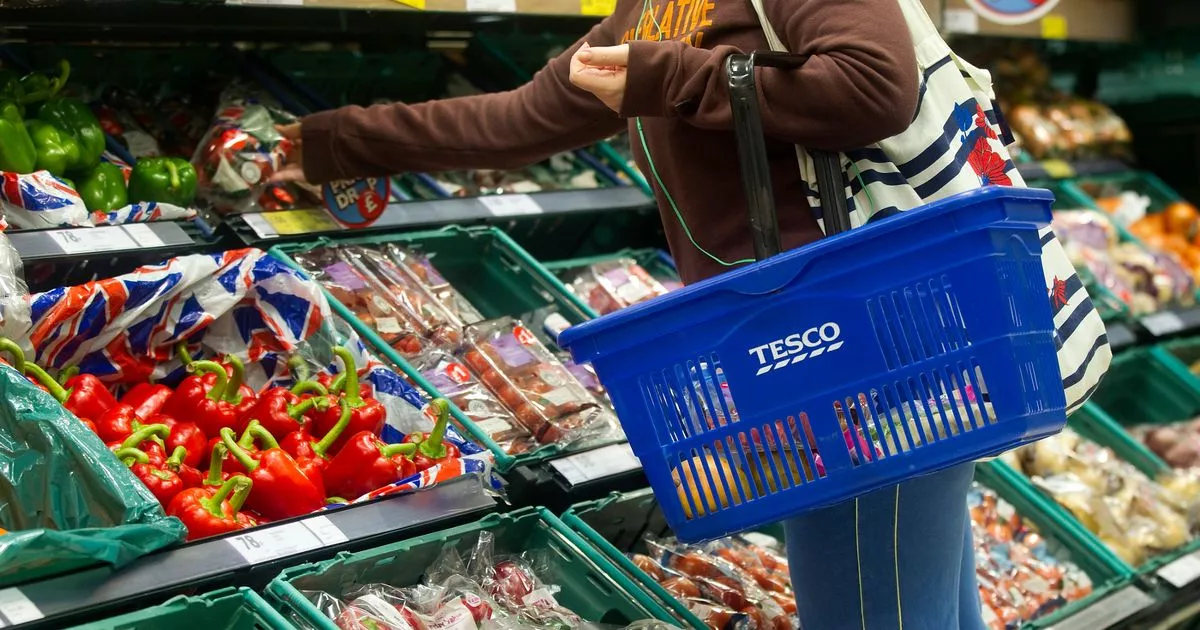 Tesco Shopper Slams ‘Ridiculous’ Cost of Everyday Items and Makes Defiant Vow