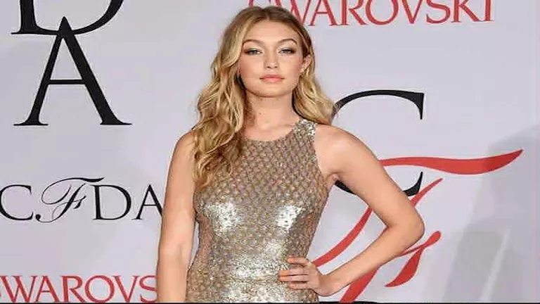 جمالها رهيب .. 10 صور لأجمل إلالالات عارضة الأزياء جيجي حديديديcing