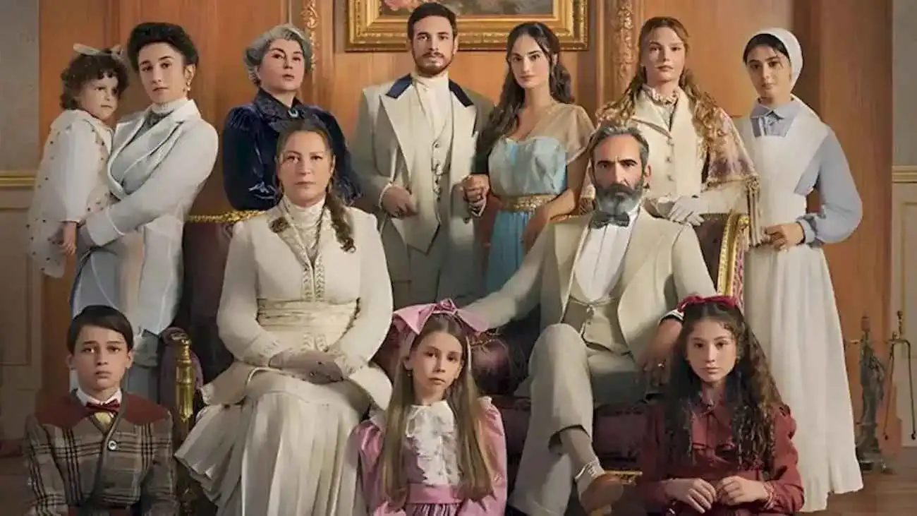 حريق يودي بحياة نجم مسلسل عائلة شاكر باشا بموقع التصوير .. من هو؟