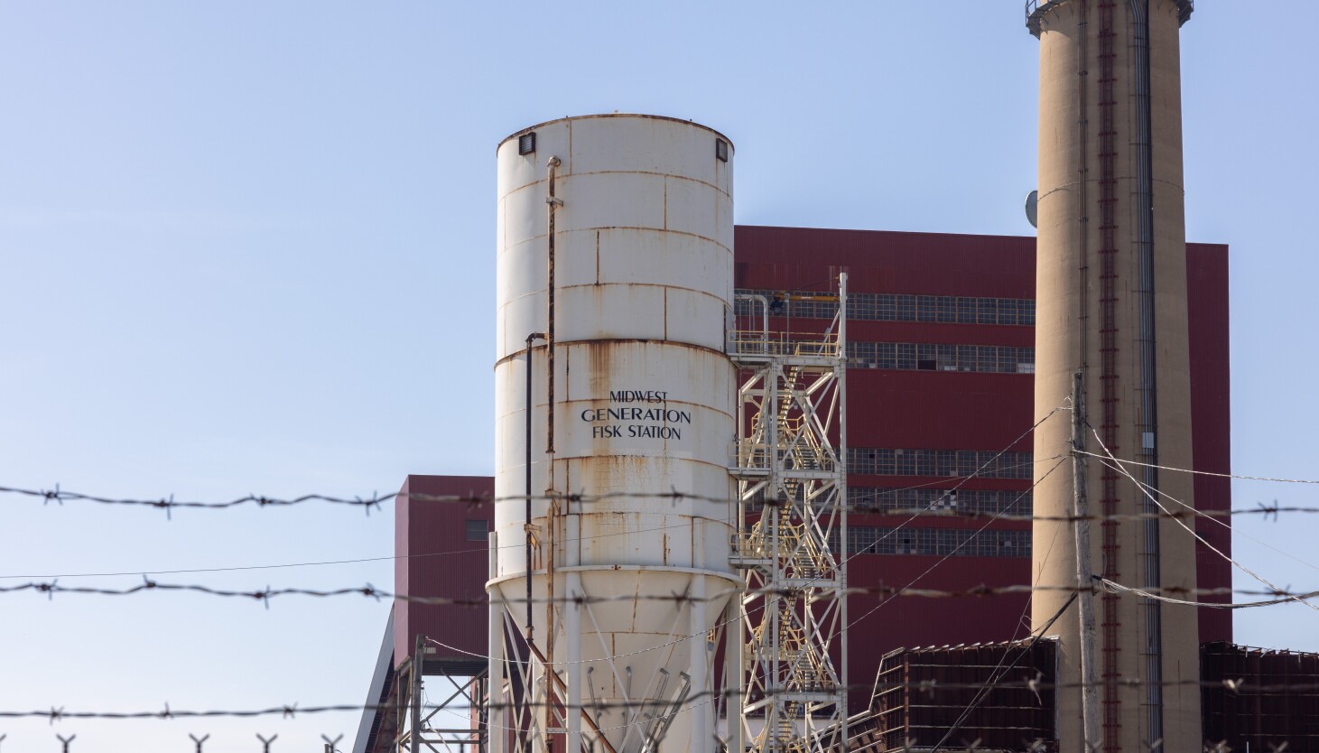 Pilsen Coal Plant Demolition Puts Pressure on City Not To Repeat Little Village Fiasco