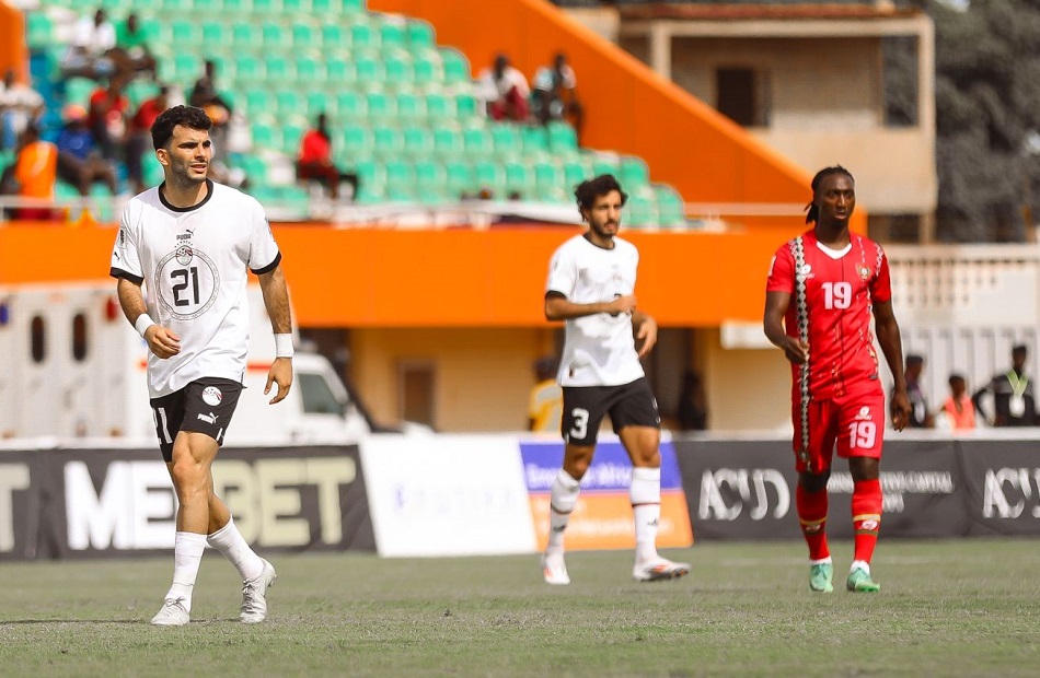 معدة مقاعد مصر و غينيا بيساو في ختام تصفيات العلام الكامس