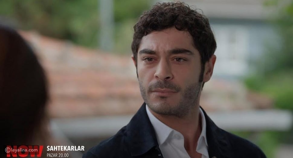 بوراك دينيز من مسلسل المحتالون