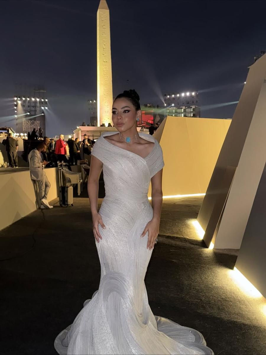 حنين الشاطر - opening of the Egyptian Museum - عبد الفتاح السيسي - حسام نزيه - ناير ناجي - محمد سعدي - فنانين مصريين - فاخر مصر - حفل المصري الكبير